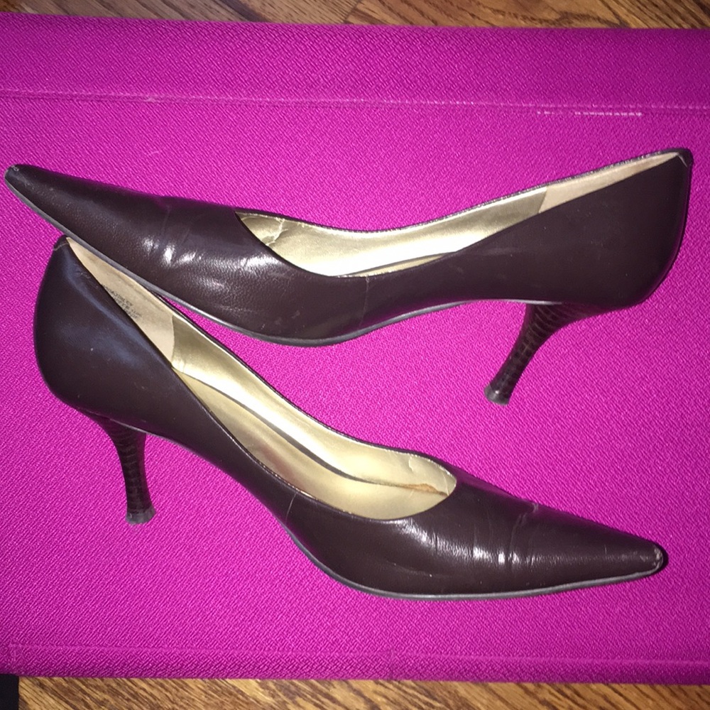 Nine West Chocolate Leather Pumps, 7M